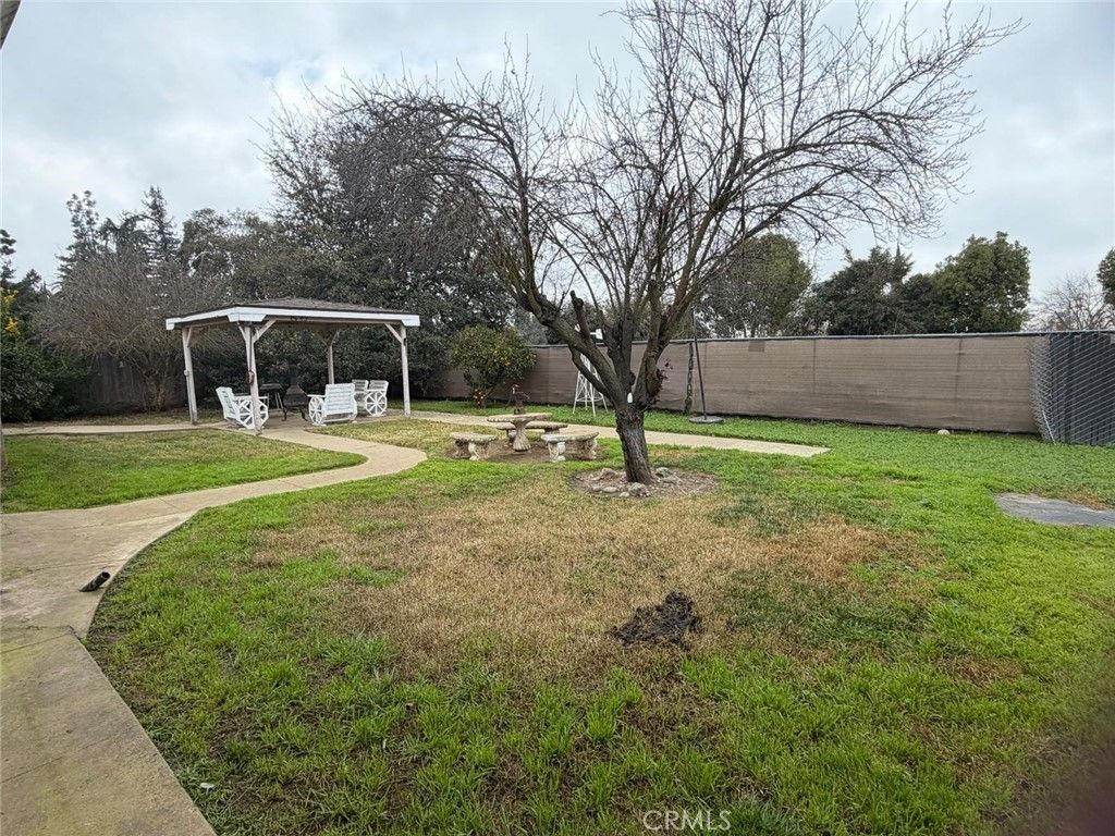 Image 21 of property listing at 5109 Center, Modesto, CA 95357