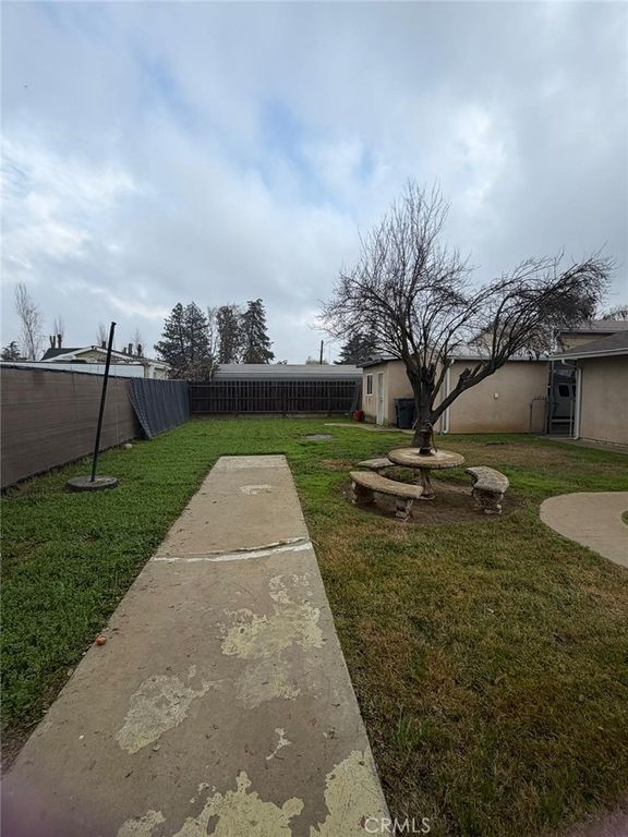 Image 22 of property listing at 5109 Center, Modesto, CA 95357