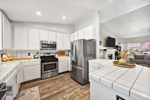 11016 Martingale Drive, Bakersfield, CA 93312