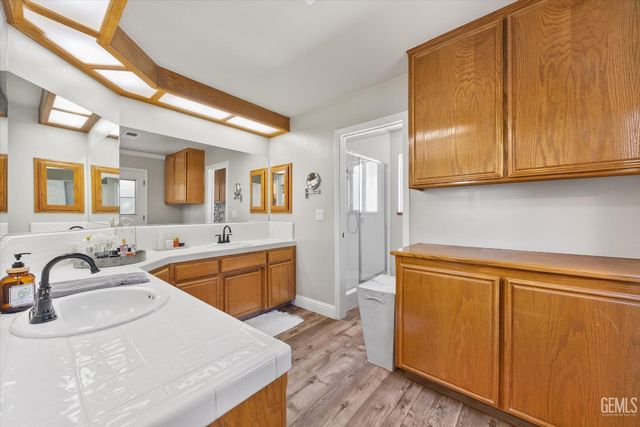 11016 Martingale Drive, Bakersfield, CA 93312