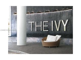 90 SW 3rd St 2105, Miami, FL 33130
