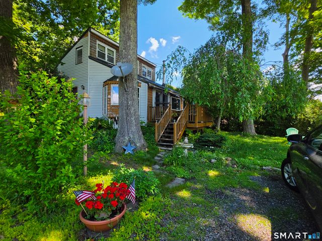 59 Lake View Drive, Ashford, CT 06278