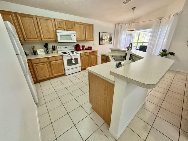 116 BRIDGEWATER DRIVE, Davenport, FL 33897