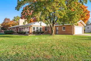 4475 Thornapple Circle, Burton, MI 48509