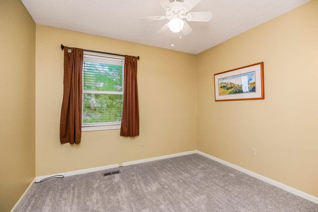 12479 S Twilight Lane, Olathe, KS 66062