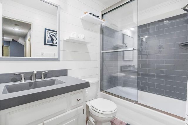 12479 S Twilight Lane, Olathe, KS 66062