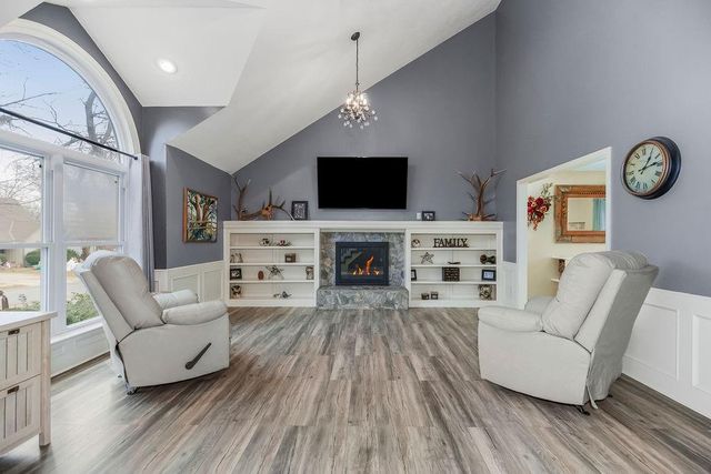 12479 S Twilight Lane, Olathe, KS 66062