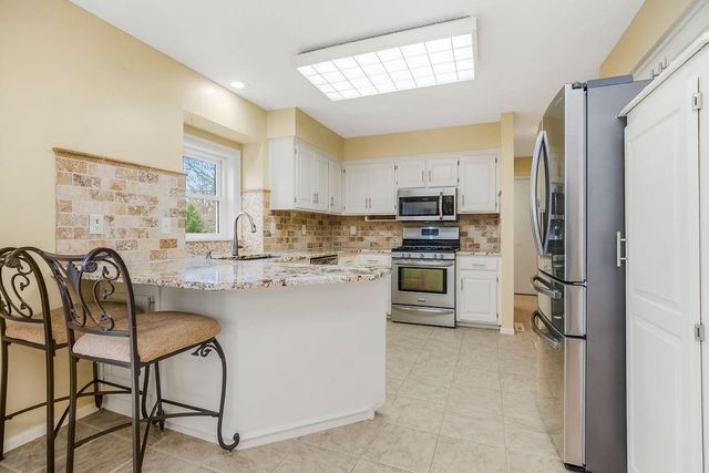 12479 S Twilight Lane, Olathe, KS 66062