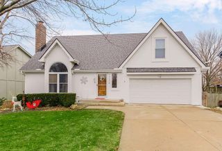 12479 S Twilight Lane, Olathe, KS 66062