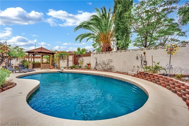 4550 Silver Peak Street, Las Vegas, NV 89103