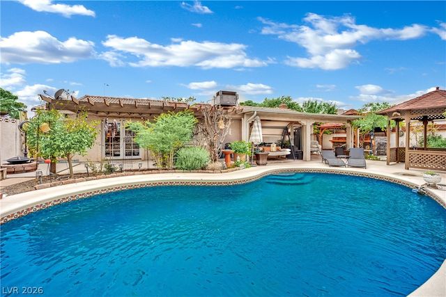 4550 Silver Peak Street, Las Vegas, NV 89103