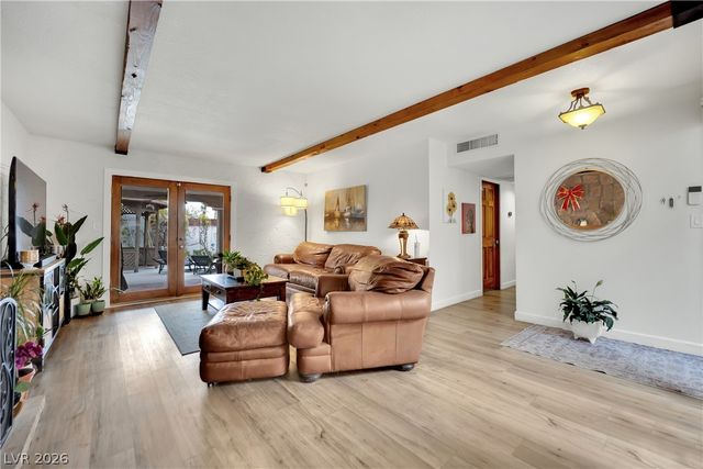 4550 Silver Peak Street, Las Vegas, NV 89103