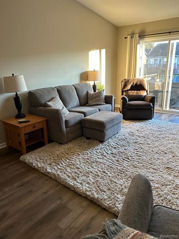 29280 Red Maple Drive 105, New Baltimore, MI 48051