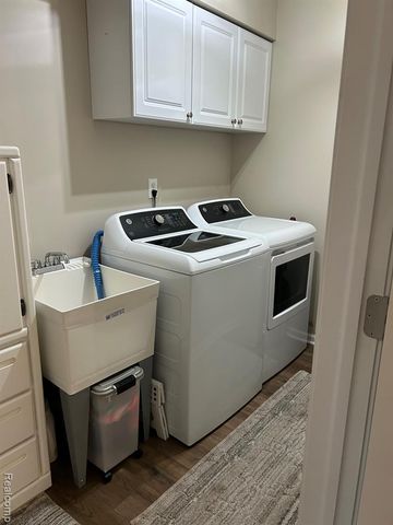 29280 Red Maple Drive 105, New Baltimore, MI 48051