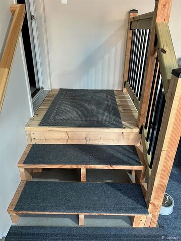 29280 Red Maple Drive 105, New Baltimore, MI 48051