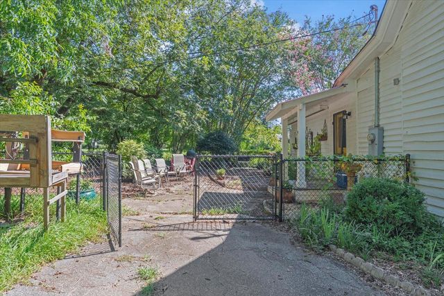 307 N Alexander Ave, Washington, GA 30673