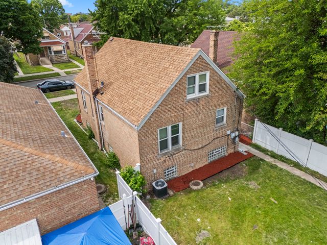 7917 S Christiana Avenue, Chicago, IL 60652