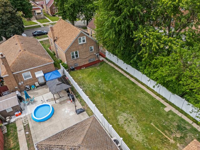 7917 S Christiana Avenue, Chicago, IL 60652