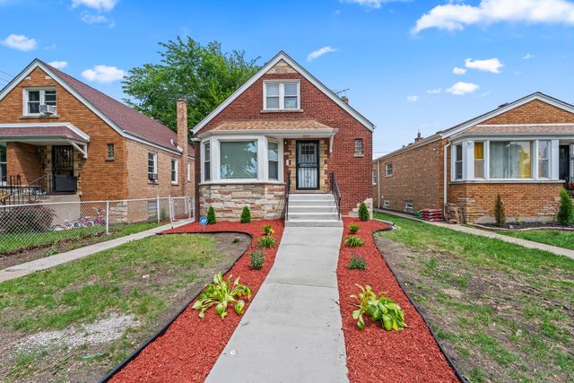 7917 S Christiana Avenue, Chicago, IL 60652