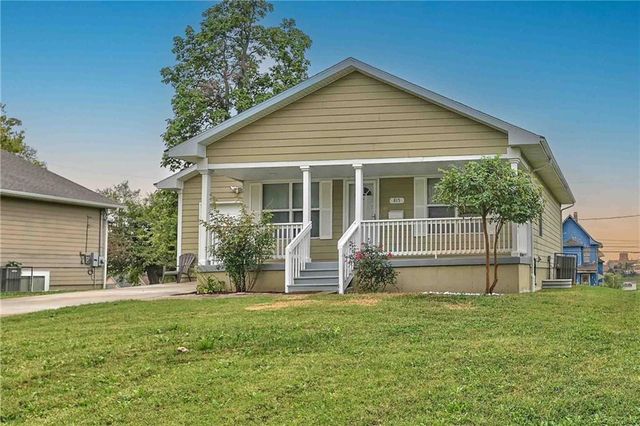 815 Troup Avenue, Kansas City, KS 66101