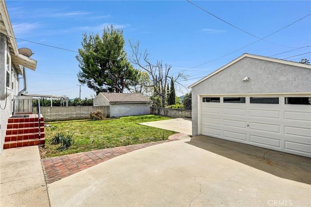 3338 Paraiso Way, La Crescenta, CA 91214