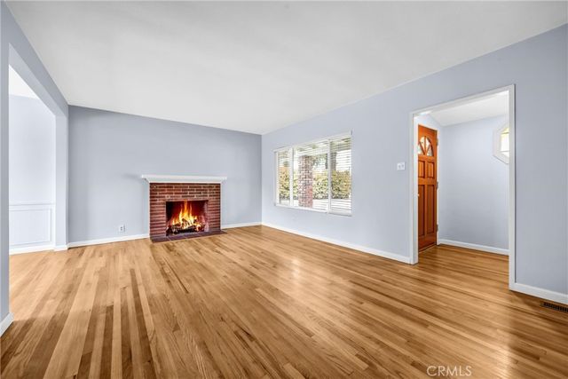 3338 Paraiso Way, La Crescenta, CA 91214