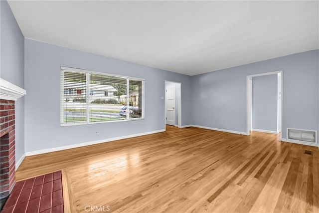 3338 Paraiso Way, La Crescenta, CA 91214