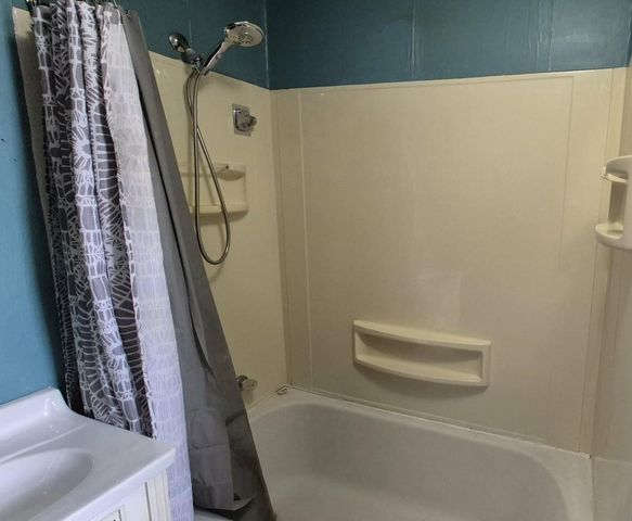 106 Main Street, Gays Mills, WI 54631