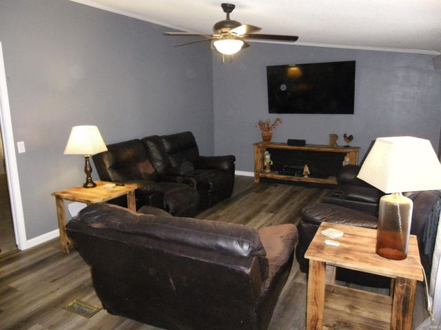 4236 N Maple Street, Richland, IN 47634