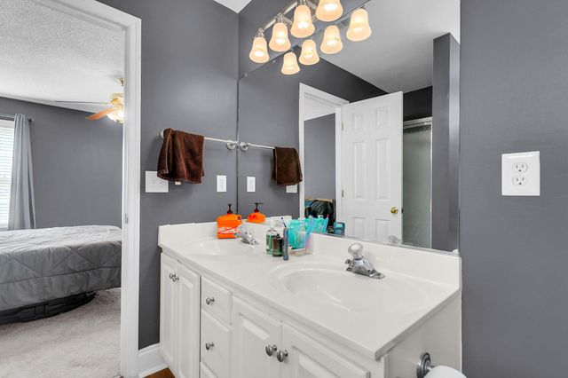 137 Paddock Way, Summerville, SC 29486