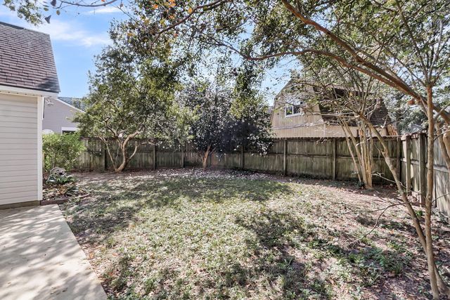 137 Paddock Way, Summerville, SC 29486