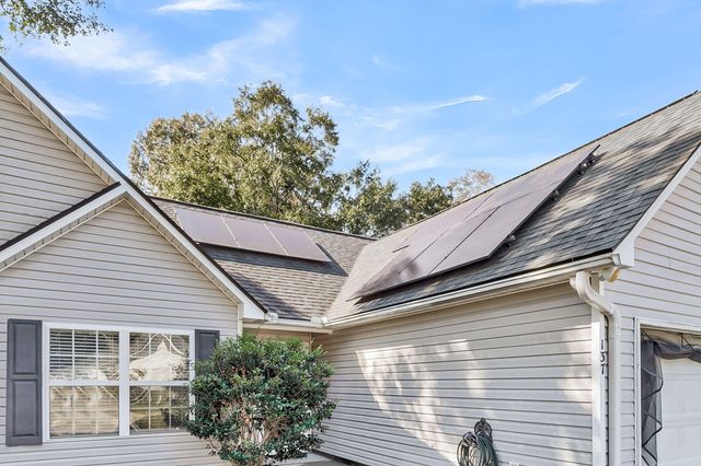 137 Paddock Way, Summerville, SC 29486