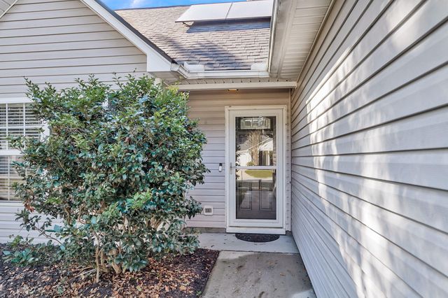 137 Paddock Way, Summerville, SC 29486