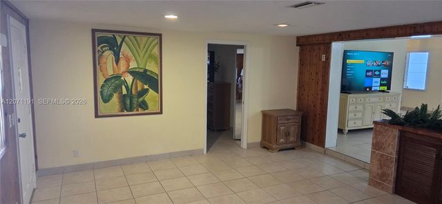 2359 N Wallen Drive, Palm Beach Gardens, FL 33410