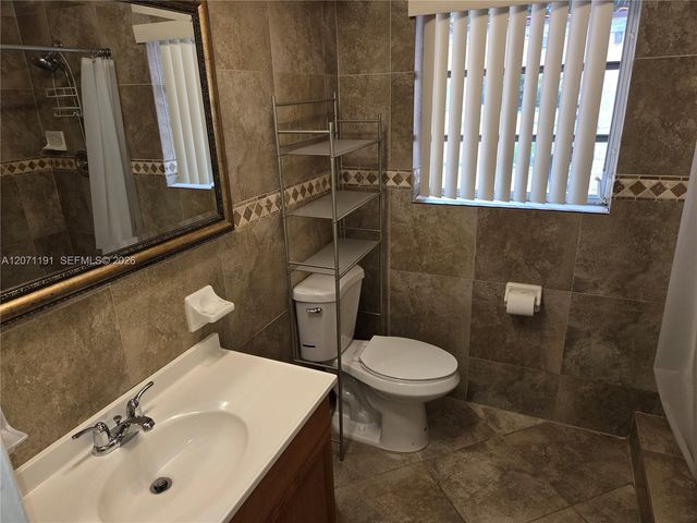 2359 N Wallen Drive, Palm Beach Gardens, FL 33410