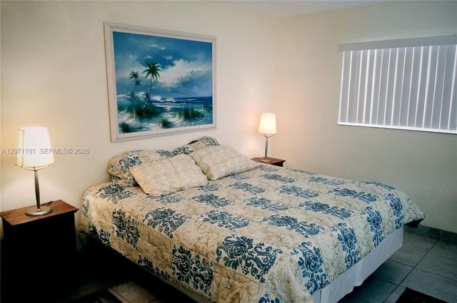 2359 N Wallen Drive, Palm Beach Gardens, FL 33410