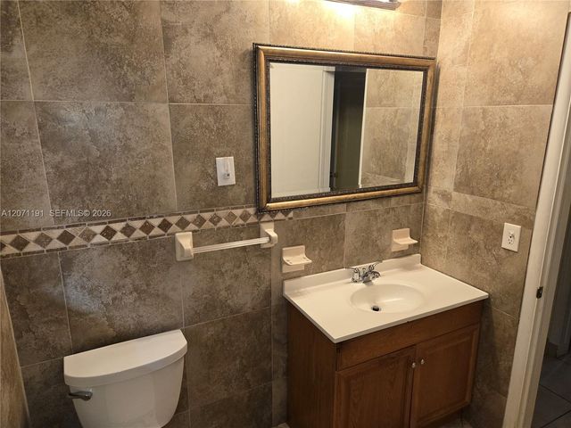 2359 N Wallen Drive, Palm Beach Gardens, FL 33410