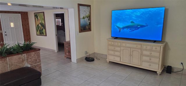 2359 N Wallen Drive, Palm Beach Gardens, FL 33410