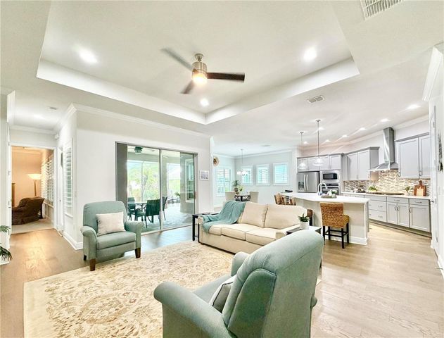 6008 SPARROWHEAD WAY, Lithia, FL 33547