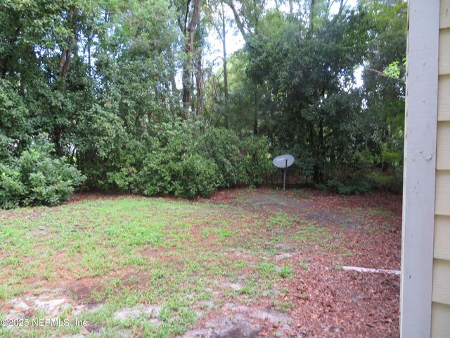 8979 ROSE HILL Drive N, Jacksonville, FL 32221