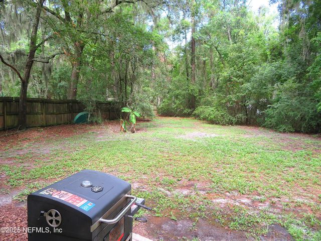 8979 ROSE HILL Drive N, Jacksonville, FL 32221
