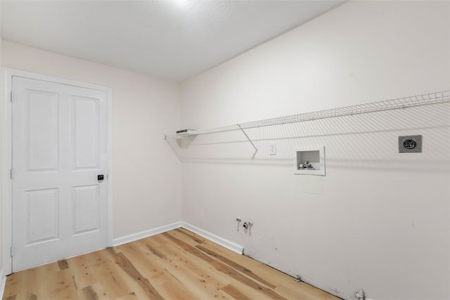 2116 Perrysville Avenue, Perry Hilltop, PA 15214