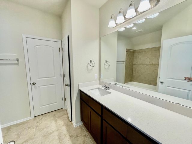 111 Living Reef DR, San Marcos, TX 78666