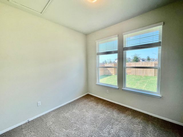 111 Living Reef DR, San Marcos, TX 78666