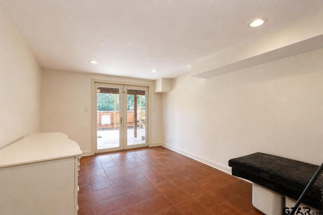 436 County Road 3802, Bullard, TX 75757