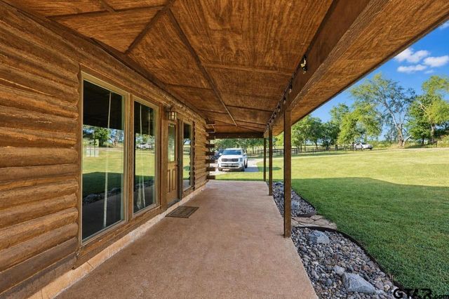 436 County Road 3802, Bullard, TX 75757