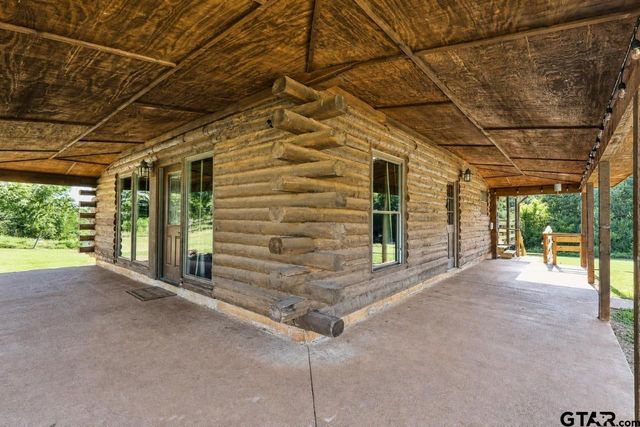 436 County Road 3802, Bullard, TX 75757
