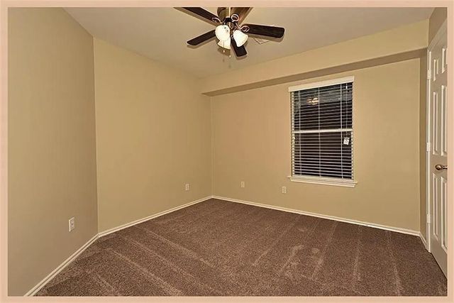 43 Blue Creek Place, Spring, TX 77382