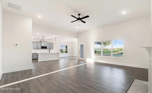 263 Nellie Lane, Swansboro, NC 28584