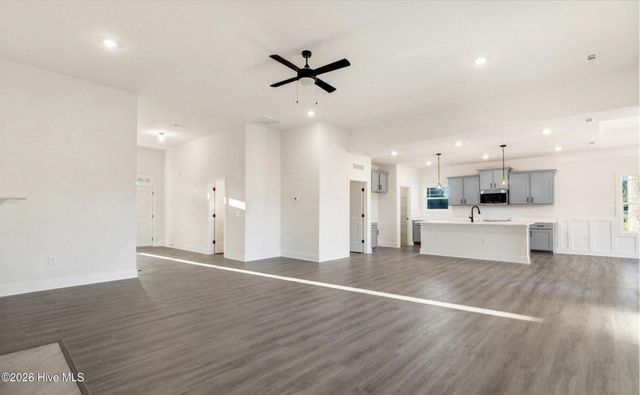 263 Nellie Lane, Swansboro, NC 28584